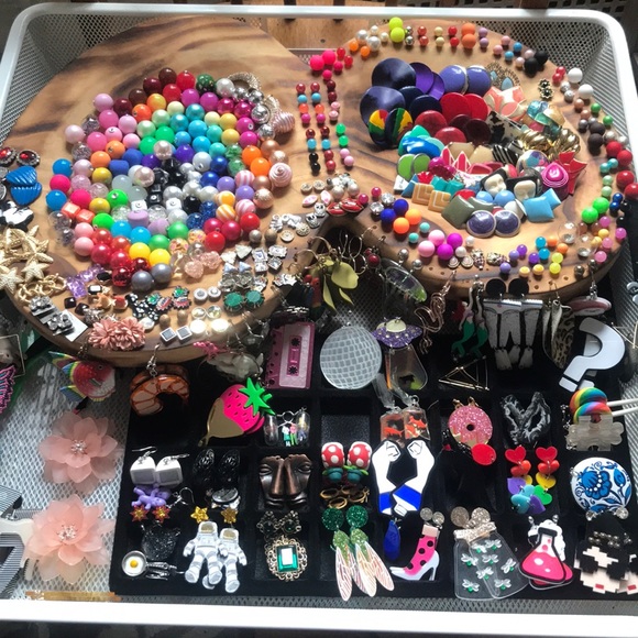 Meet your Posher, Shay - Picture 1 of 2